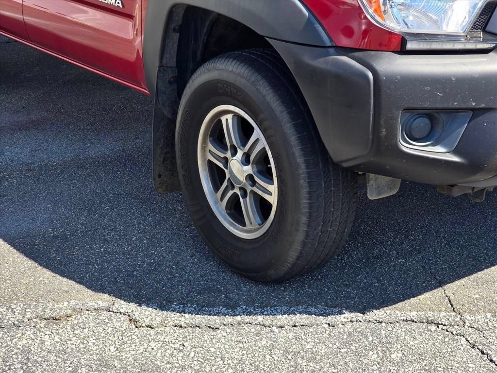 Used 2015 Toyota Tacoma PreRunner RWD image 17