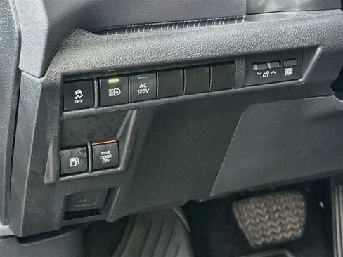 Certified 2023 Toyota Sienna XSE w/ XSE Plus Package AWD/4WD image 10
