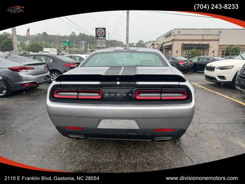 Used 2017 Dodge Challenger SXT Plus RWD image 5