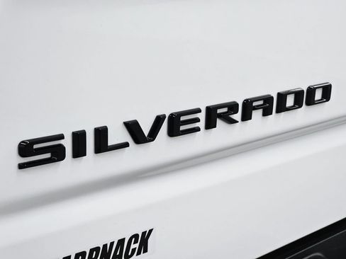 New 2026 Chevrolet Silverado 1500 RST w/ Dark Appearance Package AWD/4WD image 32