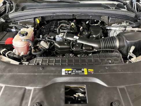 Used 2022 Jeep Grand Cherokee L Laredo w/ Luxury Tech Group I image 13