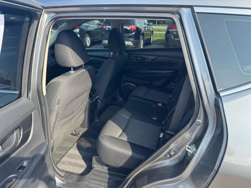 Used 2020 Nissan Rogue S AWD/4WD image 15