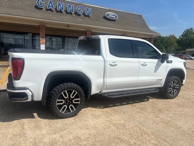 Used 2025 GMC Sierra 1500 AT4 w/ Technology Package AWD/4WD image 5
