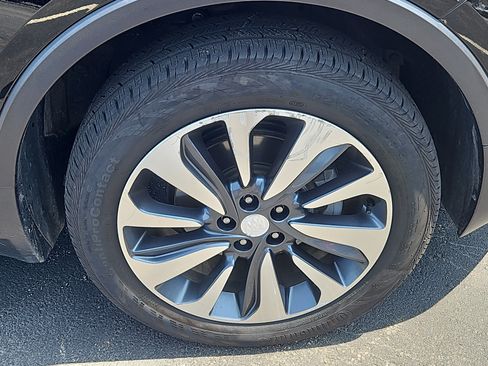 Used 2019 Buick Encore Essence w/ Safety Package II AWD/4WD image 27