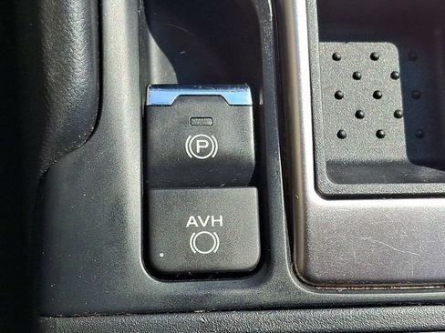 Used 2021 Subaru Forester w/ Popular Package #1 AWD/4WD image 27