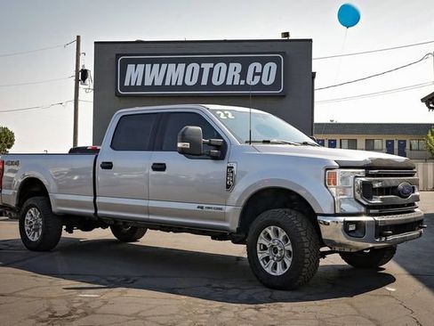 Used 2022 Ford F350 XLT w/ Camper Package AWD/4WD image 1