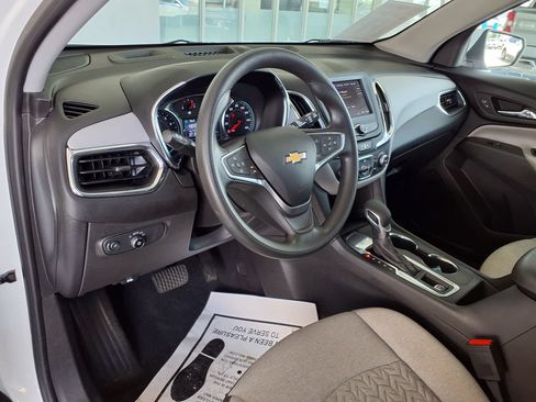 Used 2023 Chevrolet Equinox LT FWD image 19