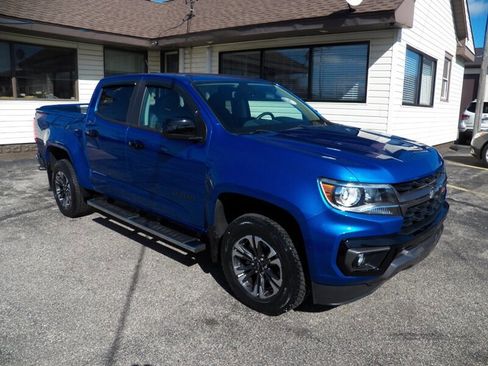 Used 2021 Chevrolet Colorado Z71 w/ Safety Package image 3