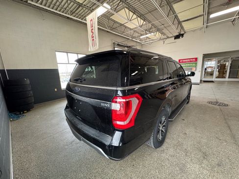 Used 2019 Ford Expedition Max XLT w/ Equipment Group 202A image 5