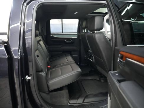 Used 2023 GMC Sierra 1500 Denali AWD/4WD image 32