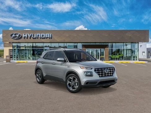 New 2026 Hyundai Venue SEL FWD image 2