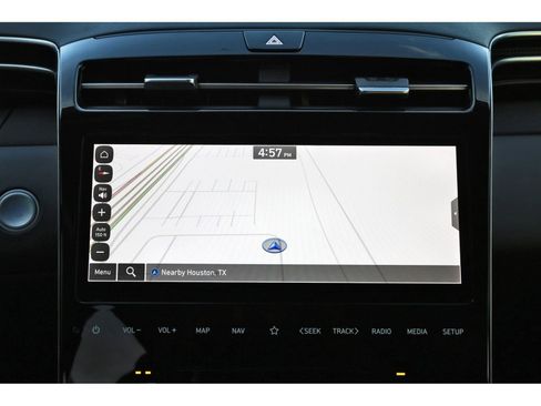 Used 2024 Hyundai Tucson Limited image 26