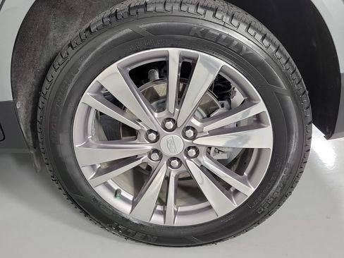Used 2024 Cadillac XT5 Premium Luxury FWD image 10