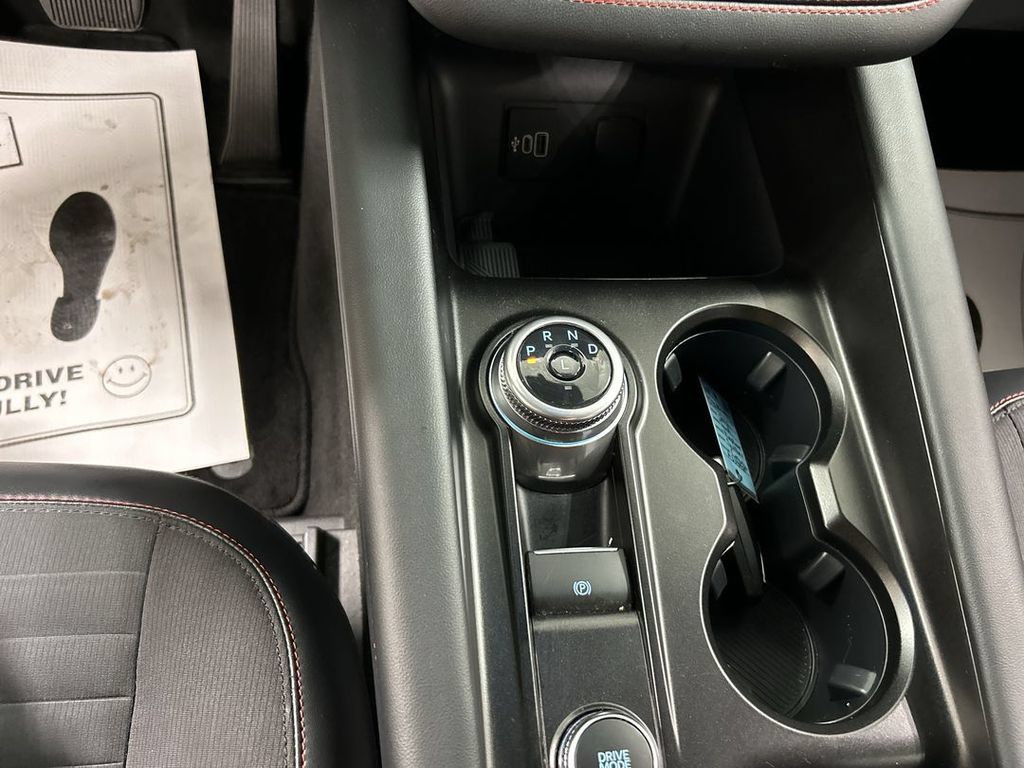 Used 2026 Ford Explorer ST-Line AWD/4WD image 18