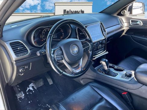 Certified 2022 Jeep Grand Cherokee Limited image 13