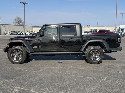 Used 2022 Jeep Gladiator Rubicon w/ Cold Weather Group image 6
