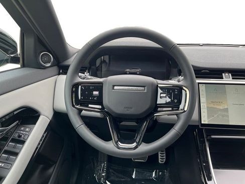 New 2026 Land Rover Range Rover Evoque Dynamic SE AWD/4WD image 15