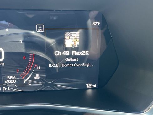 New 2026 GMC Canyon AT4 AWD/4WD image 12