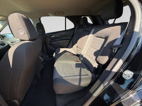 Used 2024 Chevrolet Equinox LT AWD/4WD image 36
