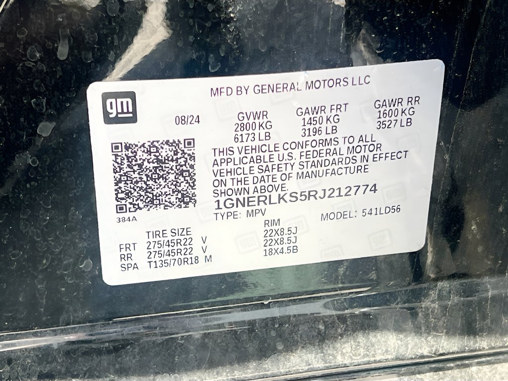 Used 2024 Chevrolet Traverse RS w/ LPO, Floor Liner Package FWD image 35