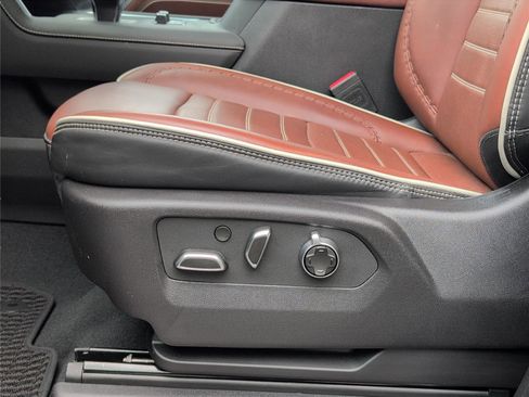 Used 2024 GMC Sierra 1500 Denali Ultimate image 15