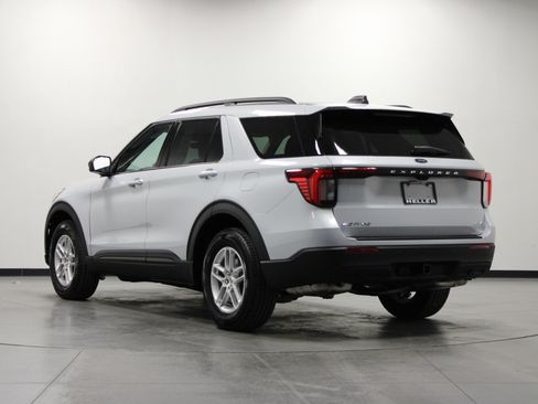 New 2026 Ford Explorer Active image 6