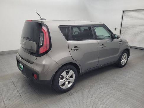 Used 2018 Kia Soul FWD image 9
