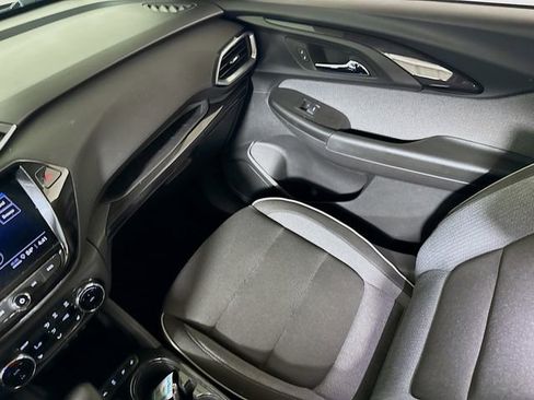 Used 2023 Chevrolet TrailBlazer LT w/ Convenience Package image 20
