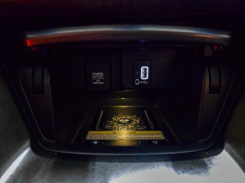 Certified 2018 Honda Accord Touring image 37