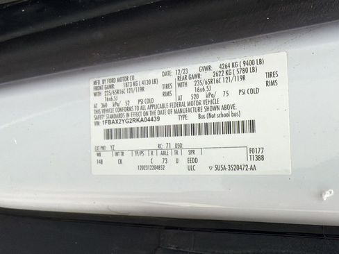 Used 2024 Ford Transit 350 XLT RWD image 17