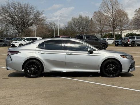 Certified 2022 Toyota Camry XSE image 3