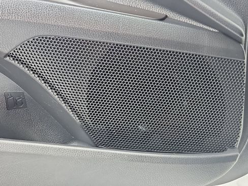 Used 2022 Toyota Camry LE FWD image 29