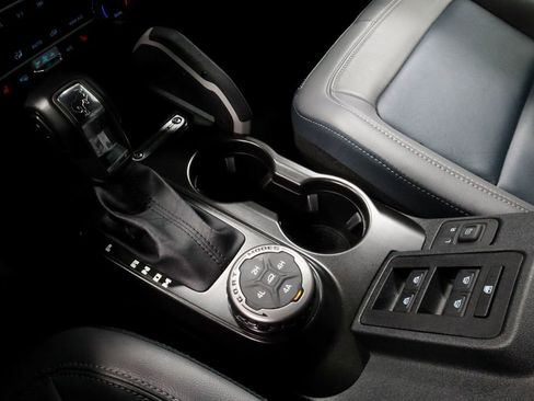 Used 2023 Ford Bronco Outer Banks image 31