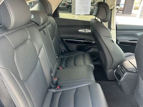 Used 2025 Genesis GV70 2.5T image 34