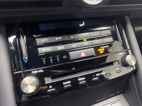 Used 2023 Lexus IS 350 F Sport image 65