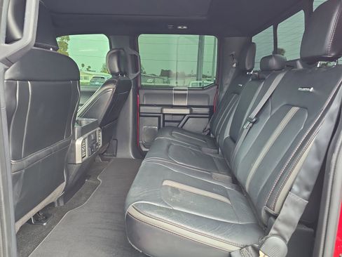 Used 2019 Ford F150 Platinum w/ Equipment Group 701A Luxury image 13