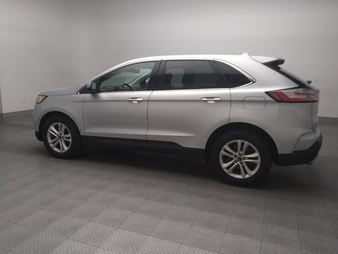 Used 2019 Ford Edge SEL w/ Equipment Group 201A image 3