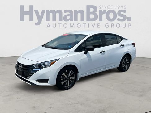 Certified 2024 Nissan Versa S w/ S Plus Package FWD image 16