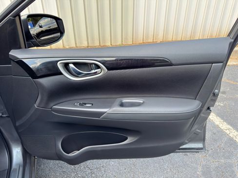 Used 2019 Nissan Sentra SV w/ All Weather Package FWD image 38