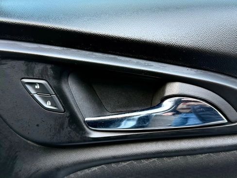 Used 2023 Chevrolet Malibu LT image 34