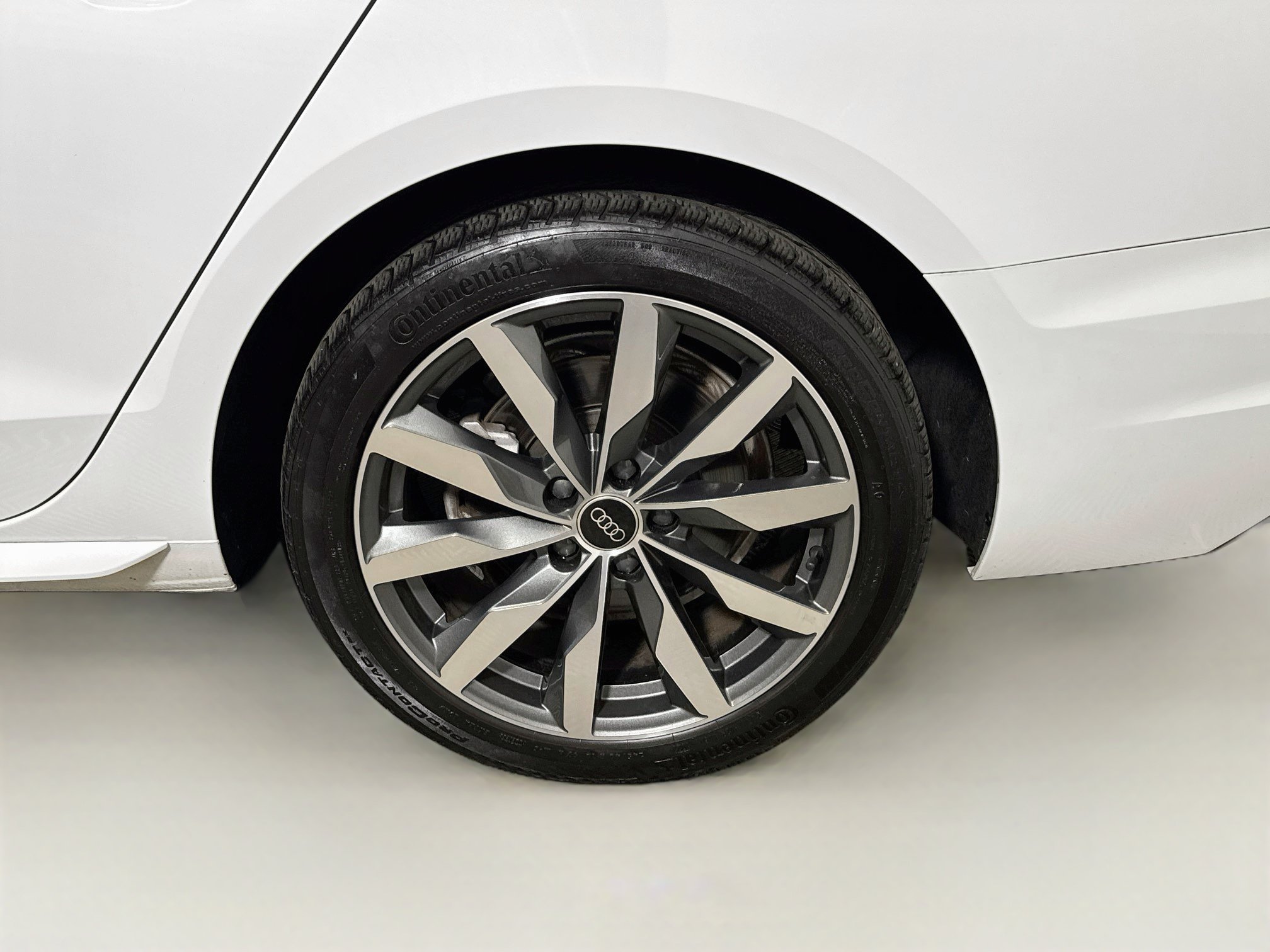 Used 2023 Audi A4 2.0T Premium Plus w/ Premium Plus Package AWD/4WD image 27