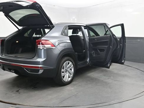 Used 2020 Volkswagen Atlas Cross Sport SE AWD/4WD image 37