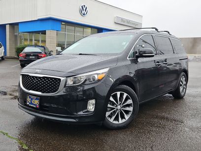 Used 2016 Kia Sedona SX