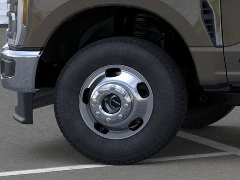 New 2026 Ford F350 4x4 Crew Cab DRW Super Duty image 19