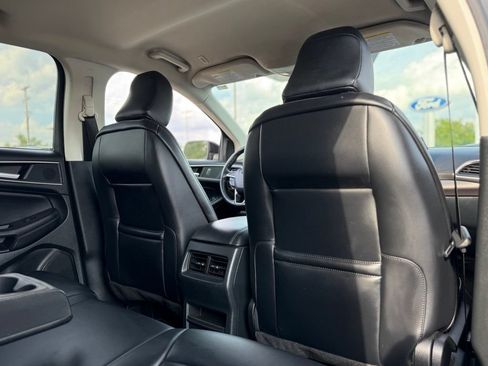 Used 2023 Ford Edge SEL AWD/4WD image 15