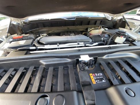 Used 2023 Chevrolet Silverado 1500 LT image 25