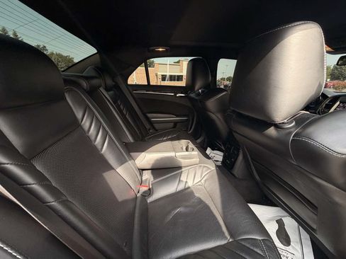 Used 2023 Chrysler 300 C RWD image 15