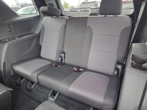 Certified 2023 Chevrolet Traverse LT image 7