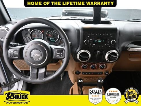 Used 2016 Jeep Wrangler Rubicon w/ Power Convenience Group image 25