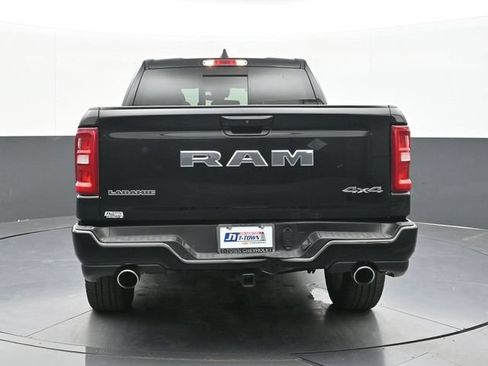 Used 2025 RAM 1500 Laramie w/ Sport Appearance Package AWD/4WD image 11